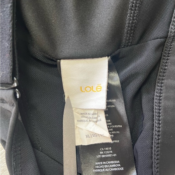 Lolë Black Sports Bra Convertible High Impact Hook Back Workout Active Top - Picture 7 of 13